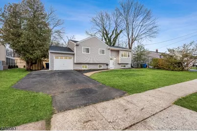 139 Lee Dr, Middlesex, NJ 08846 - Photo 3