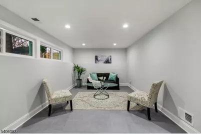 139 Lee Dr, Middlesex, NJ 08846 - Photo 25