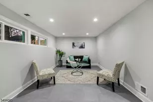 139 Lee Dr, Middlesex, NJ 08846 - Photo 25