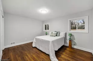 139 Lee Dr, Middlesex, NJ 08846 - Photo 17