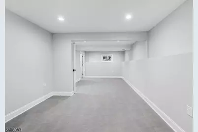 139 Lee Dr, Middlesex, NJ 08846 - Photo 31