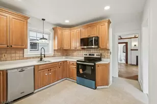 8 N Elk Ave, Dover, NJ 07801 - Photo 7