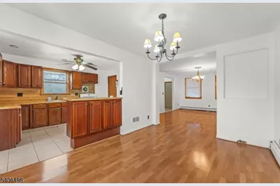 27 Madison Ave, Clifton, NJ 07011 - Photo 5