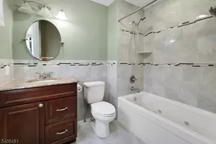 102 Montgomery, Bloomfield, NJ 07003 - Photo 21