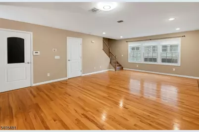 102 Montgomery #15, Bloomfield, NJ 07003 - Photo 7