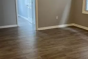 87 Schuyler Ave, Newark, NJ 07112 - Photo 9