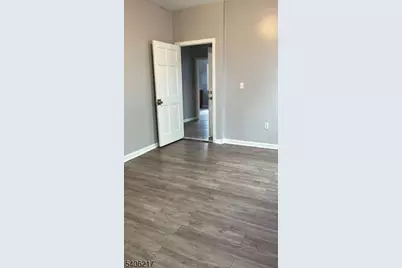87 Schuyler Ave #1, Newark, NJ 07112 - Photo 5