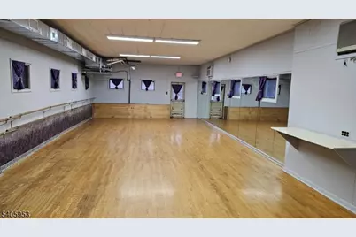 403 Broad St, Bloomfield, NJ 07003 - Photo 3