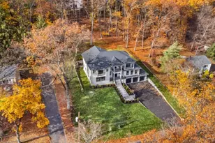 24 Cliffside Dr, Livingston, NJ 07039 - Photo 3