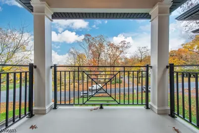 24 Cliffside Dr, Livingston, NJ 07039 - Photo 31