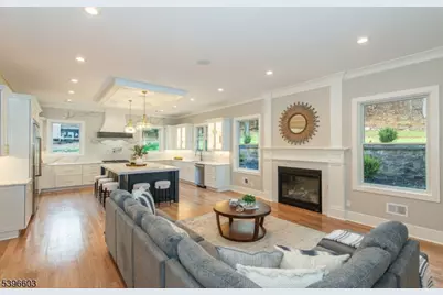 24 Cliffside Dr, Livingston, NJ 07039 - Photo 11