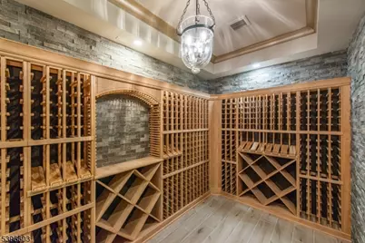 24 Cliffside Dr, Livingston, NJ 07039 - Photo 43