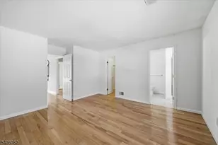 28 Sunrise Dr, Long Hill Township, NJ 07933 - Photo 15