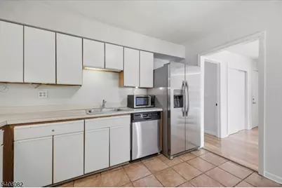 28 Sunrise Dr, Long Hill Township, NJ 07933 - Photo 11