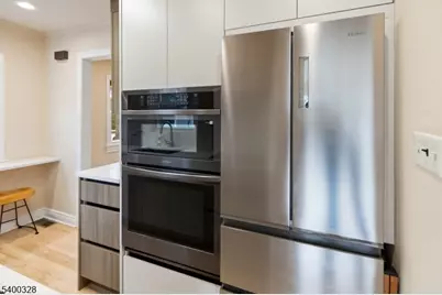 31 Sherman Ave, Hawthorne, NJ 07506 - Photo 9