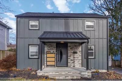 31 Sherman Ave, Hawthorne, NJ 07506 - Photo 1