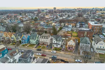 70 N Essex Ave, Orange, NJ 07050 - Photo 27