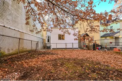 106 S 11th St, Newark, NJ 07107 - Photo 23