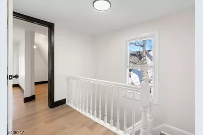 854 S 14th St, Newark, NJ 07108 - Photo 25