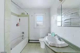 450 Skyline Lake Dr, Ringwood, NJ 07456 - Photo 11