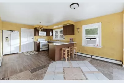 450 Skyline Lake Dr, Ringwood, NJ 07456 - Photo 3