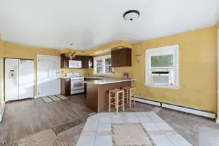 450 Skyline Lake Dr, Ringwood, NJ 07456 - Photo 3