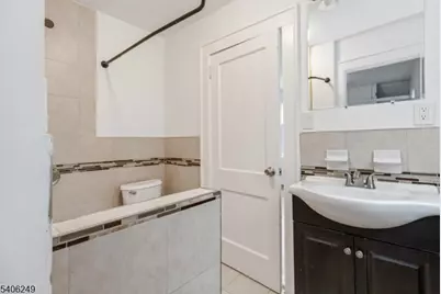 459 Norwood St, East Orange, NJ 07018 - Photo 13