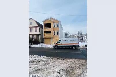 917 Bergen St #2, Newark, NJ 07112 - Photo 7