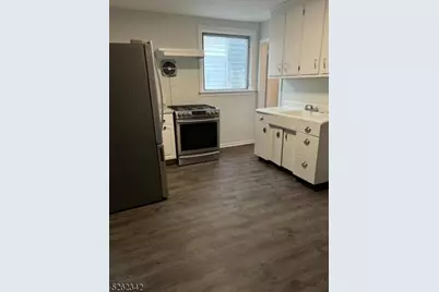 36 Edison St, Bloomfield, NJ 07003 - Photo 3