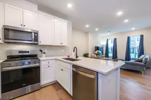 222 Jessie Pl, New Brunswick, NJ 08901 - Photo 5