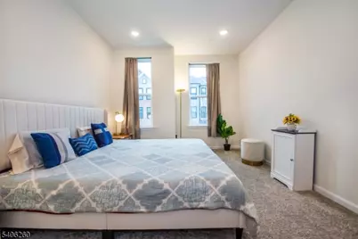 222 Jessie Pl, New Brunswick, NJ 08901 - Photo 17