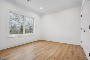 19 Tilden Ct, Livingston, NJ 07039 - Photo 31