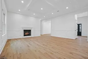 19 Tilden Ct, Livingston, NJ 07039 - Photo 9