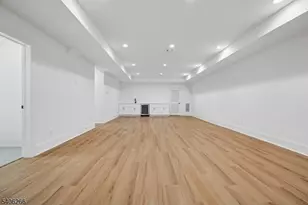 19 Tilden Ct, Livingston, NJ 07039 - Photo 43