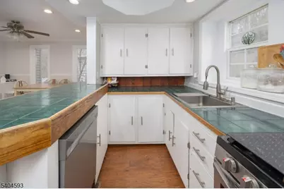 3 Birch Rd, Vernon, NJ 07461 - Photo 9