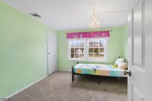 157 S Hillside Ave, Roxbury Township, NJ 07876 - Photo 17