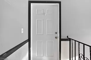 71 Hartford St, Newark, NJ 07103 - Photo 3