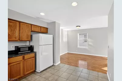 71 Hartford St #2, Newark, NJ 07103 - Photo 5