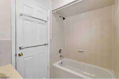 71 Hartford St #2, Newark, NJ 07103 - Photo 23