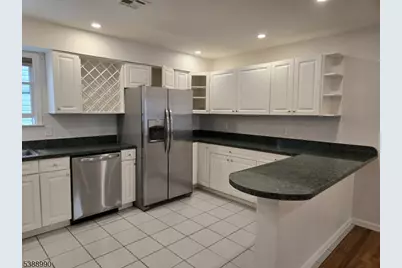 89 Sumo Village Ct, Newark, NJ 07114 - Photo 17