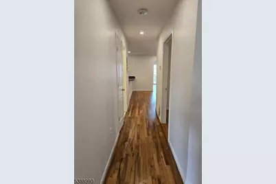 89 Sumo Village Ct, Newark, NJ 07114 - Photo 37