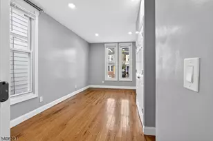 215 Myrtle Ave, Irvington, NJ 07111 - Photo 13