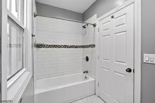 215 Myrtle Ave, Irvington, NJ 07111 - Photo 21