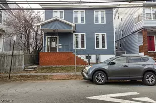 215 Myrtle Ave, Irvington, NJ 07111 - Photo 3