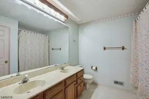 82 Castleton Rd, Montgomery Township, NJ 08540 - Photo 19