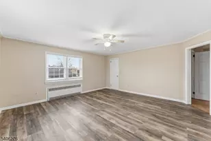 18 Tennyson St Unit, Carteret, NJ 07008 - Photo 5