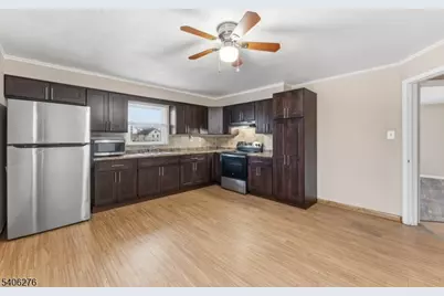 18 Tennyson St Unit #2, Carteret, NJ 07008 - Photo 7