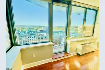 1 1806 Spring St #1806, New Brunswick, NJ 08901 - Photo 19