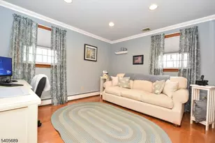 237 Glenwood Dr, North Haledon, NJ 07508 - Photo 23