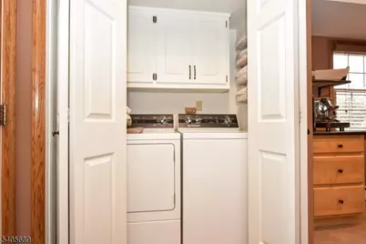 237 Glenwood Dr, North Haledon, NJ 07508 - Photo 19